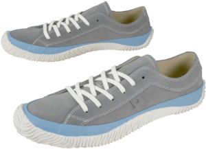 送料無料 メンズ SS 春夏 新作 2022 冬新作 スニーカー ローカット スピングルムーブ SPINGLE MOVE SPINGLE MOVE Pitti SPM-185 Uomoモデル 撥水加工 カジュアルシューズ 日本製 メイドインジャパン 本革 スエード 靴 グレー ネイビー カーキ SPINGLE（スピングル） スピングルムーブ メンズ スニーカー 靴 Pitti