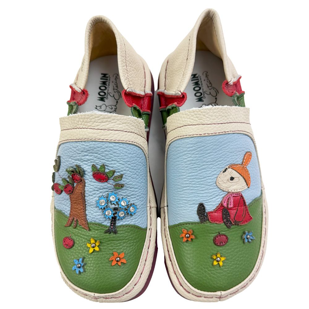 エスタシオン ムーミン コラボ スリッポン レディース リトルミィ 疲れ