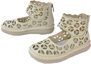 エスタシオン Estacion レディース 厚底サンダル パンチングデザイン