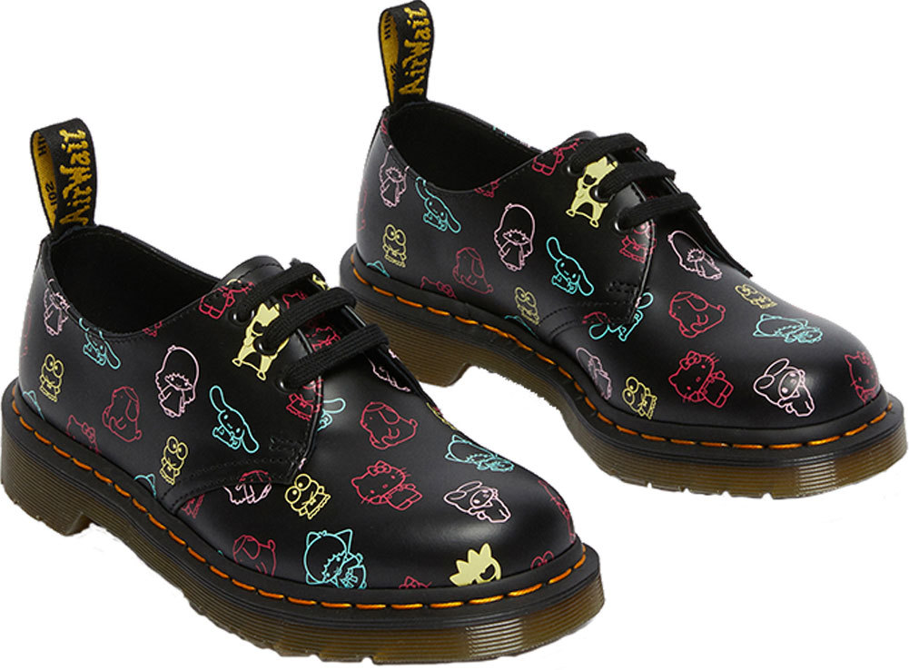 があります Dr.Martens サンリオドクターマーチンキティちゃんDr