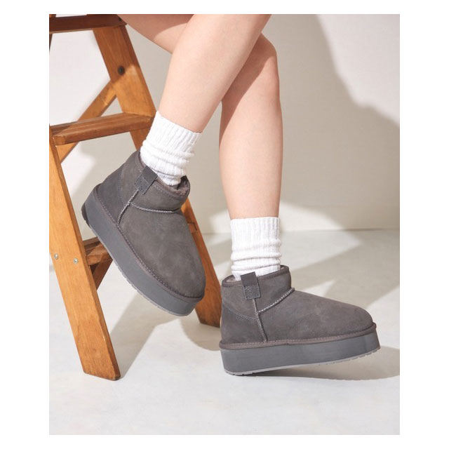 お値下げ不可です!オーストラリア原皮　高密度PREMIUM・PUREムートン オーストラリア原皮 高密度PREMIUM・PUREムートン 毛足30㍉タイプ