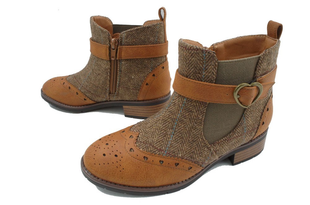チャルダス Chardas 女の子 子供キッズ ジュニア ショートブーツ ウィングチップ ブーツ Cs 2521 ハート ベルト サイドゴア チェック ツイード 太ヒール 業界no 1