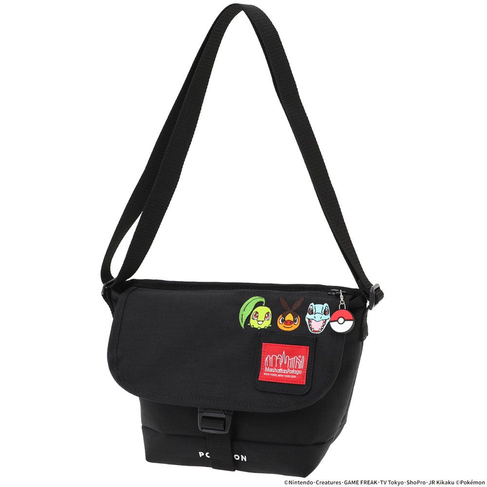 メール便送料無料 ショルダーバッグ メンズ レディース AW 秋冬 新作 秋新作 冬新作 人気 流行 定番 2026 マンハッタンポーテージ Manhattan Portage MP1603-FZP-PKMN25 MP1603-FZP-PKMN25-ZA (XXS) FZP Pokemon 25 鞄 ポケットモンスター 刺繍 バック ゲンガー 御三家 Manhattan Portage（マンハッタンポーテージ） ショルダーバッグ