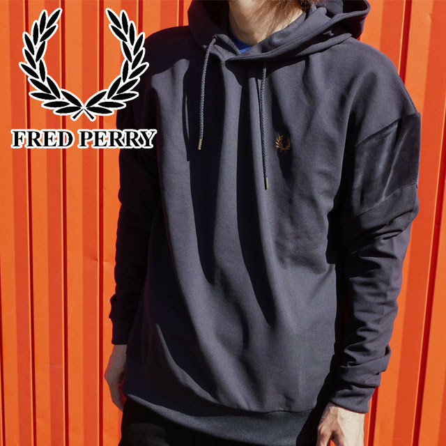 スウェット フレッドペリー 長袖 トップス アウター 上着 月桂樹 紺 シューマートワールド 通販 Paypayモ Fred Perry スウェットシャツ メンズ M2632 ベロアパネル パーカー フーディー フード プルオーバー サイズ