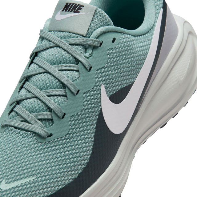 NIKE（ナイキ） スニーカー メンズ ランニングシューズ