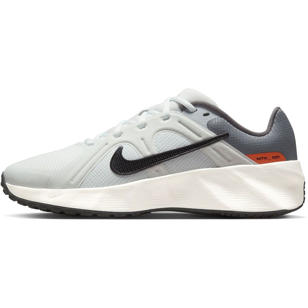 NIKE（ナイキ） 爆買 スニーカー メンズ メトロ TEK ローカット