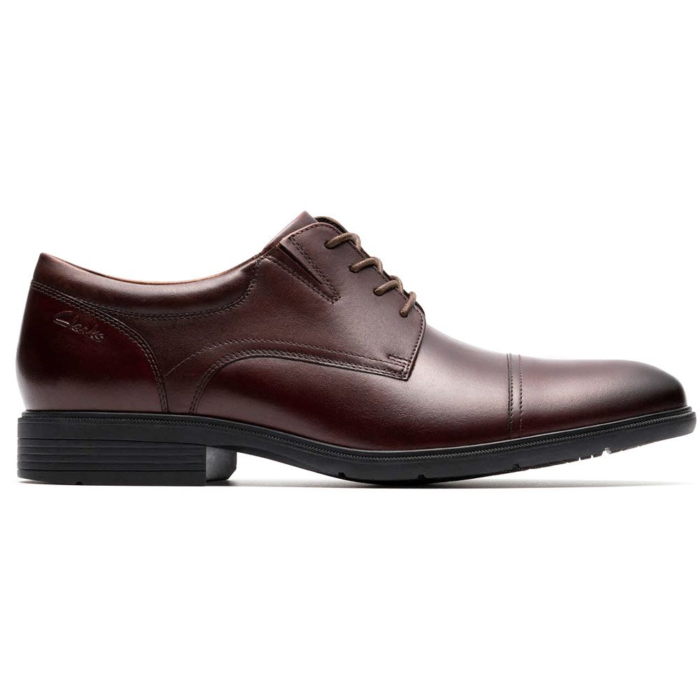 Clarks（クラークス） ビジネスシューズ メンズ 外羽根 ストレート