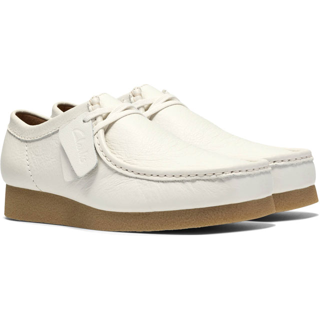 Clarks（クラークス） ワラビー EVO レザーシューズ メンズ 白 本革
