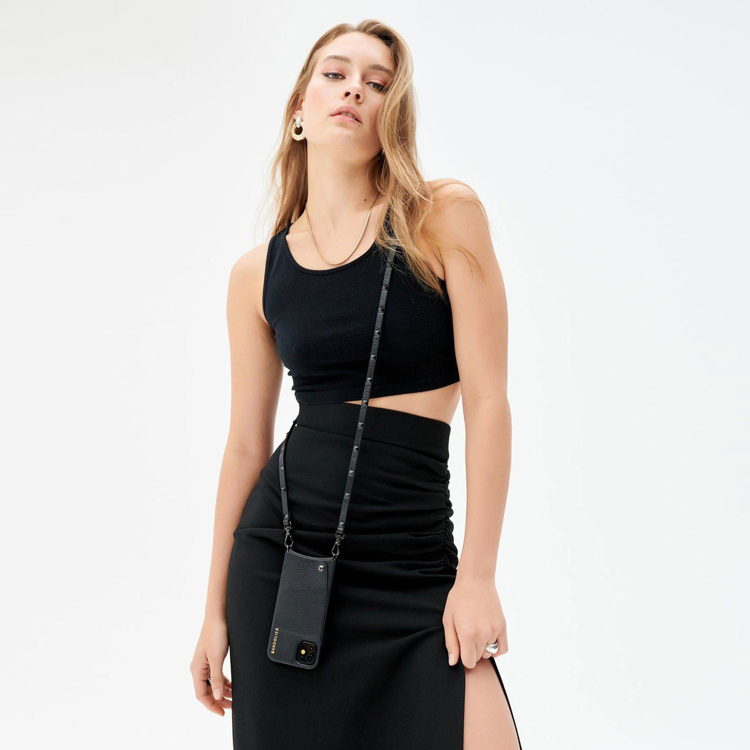 BANDOLIER iPhone14 黒 スマホケース ショルダーストラップ付き BANDOLIER バンドリヤー スマホショルダー スマホケース iPhone