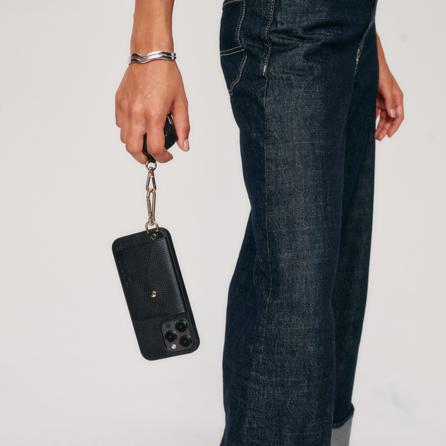 BANDOLIER（バンドリヤー） スマホショルダー スマホケース iPhone