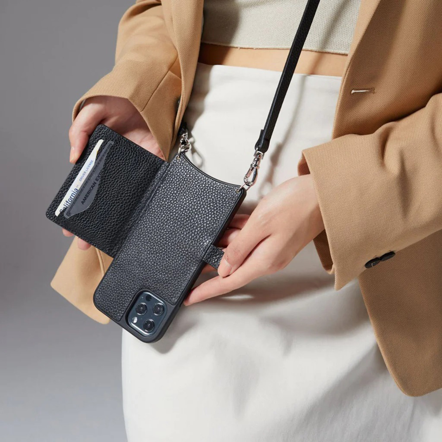 【未使用】BANDOLIER iPhone15pro 専用 ケース バンドリヤー Amazon.co.jp: BANDOLIER バンドリヤー iPhone 15 Pro Max