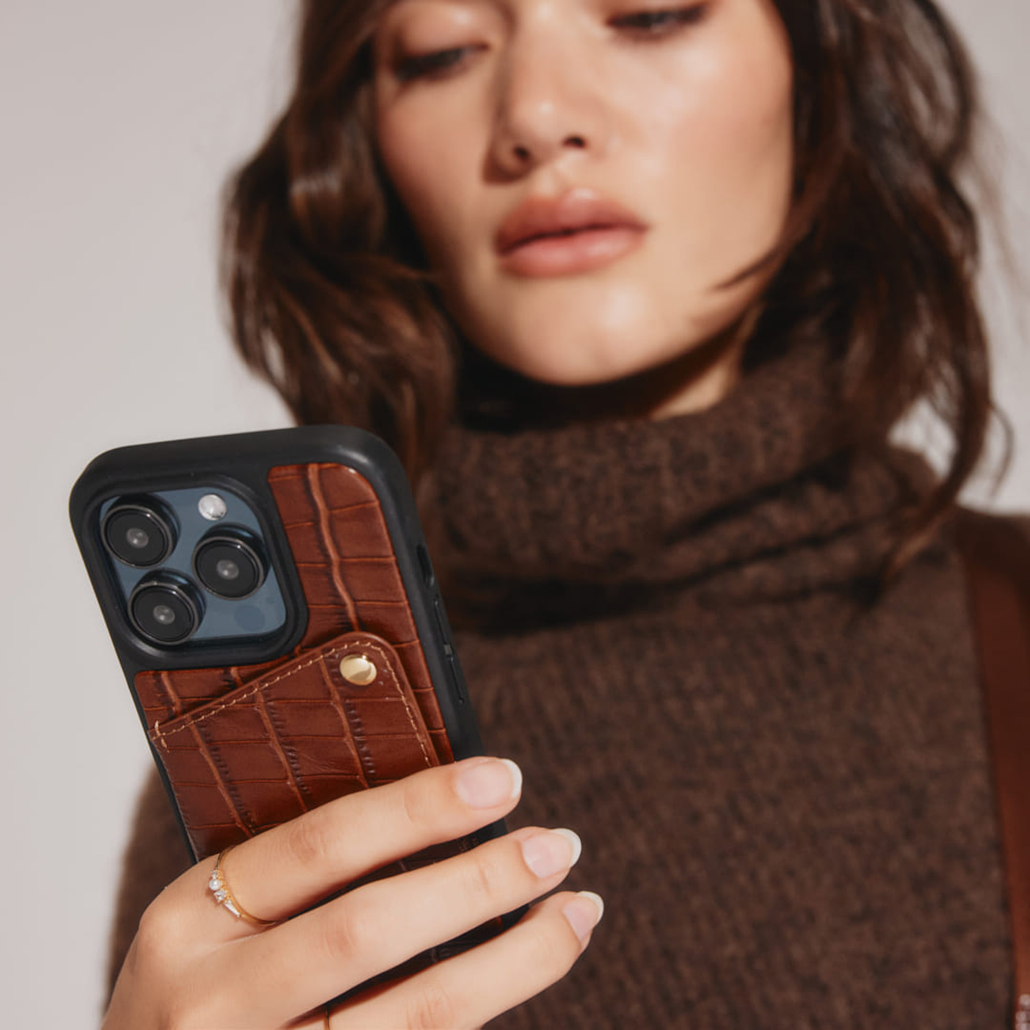 BANDOLIER（バンドリヤー） スマホショルダー スマホケース iPhone