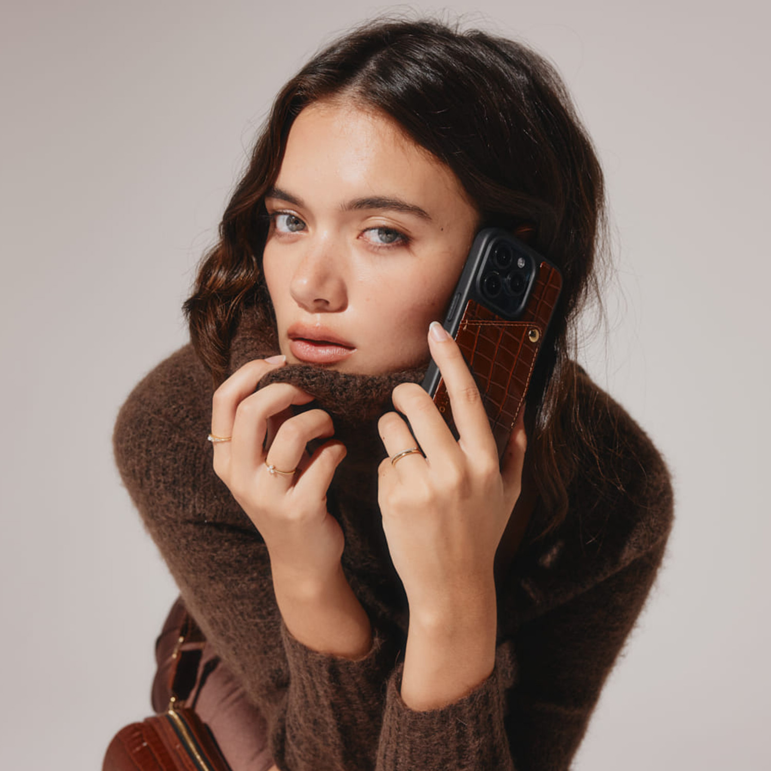BANDOLIER（バンドリヤー） スマホショルダー スマホケース iPhone