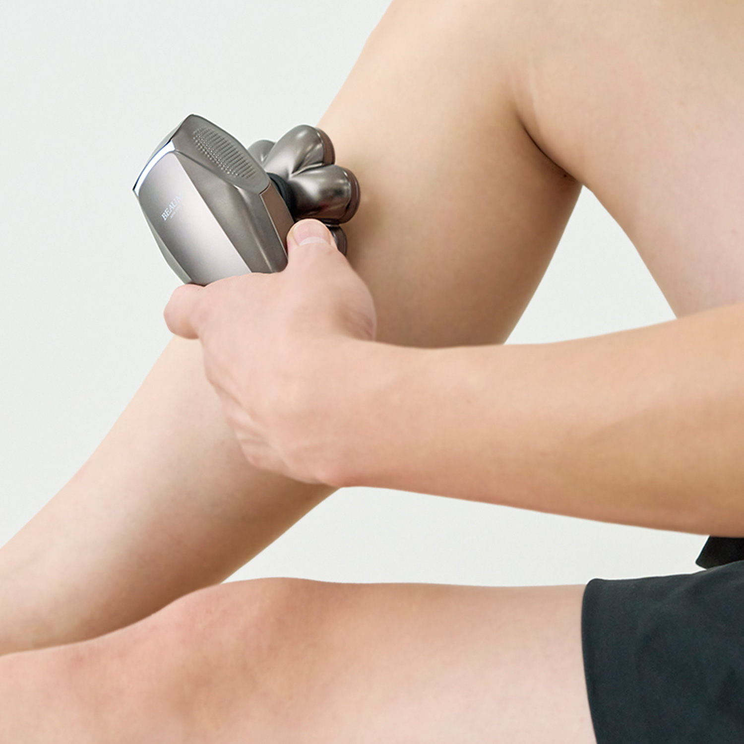 BEAUM ビューム 髭剃り ボディシェーバー 電気シェーバー 電動