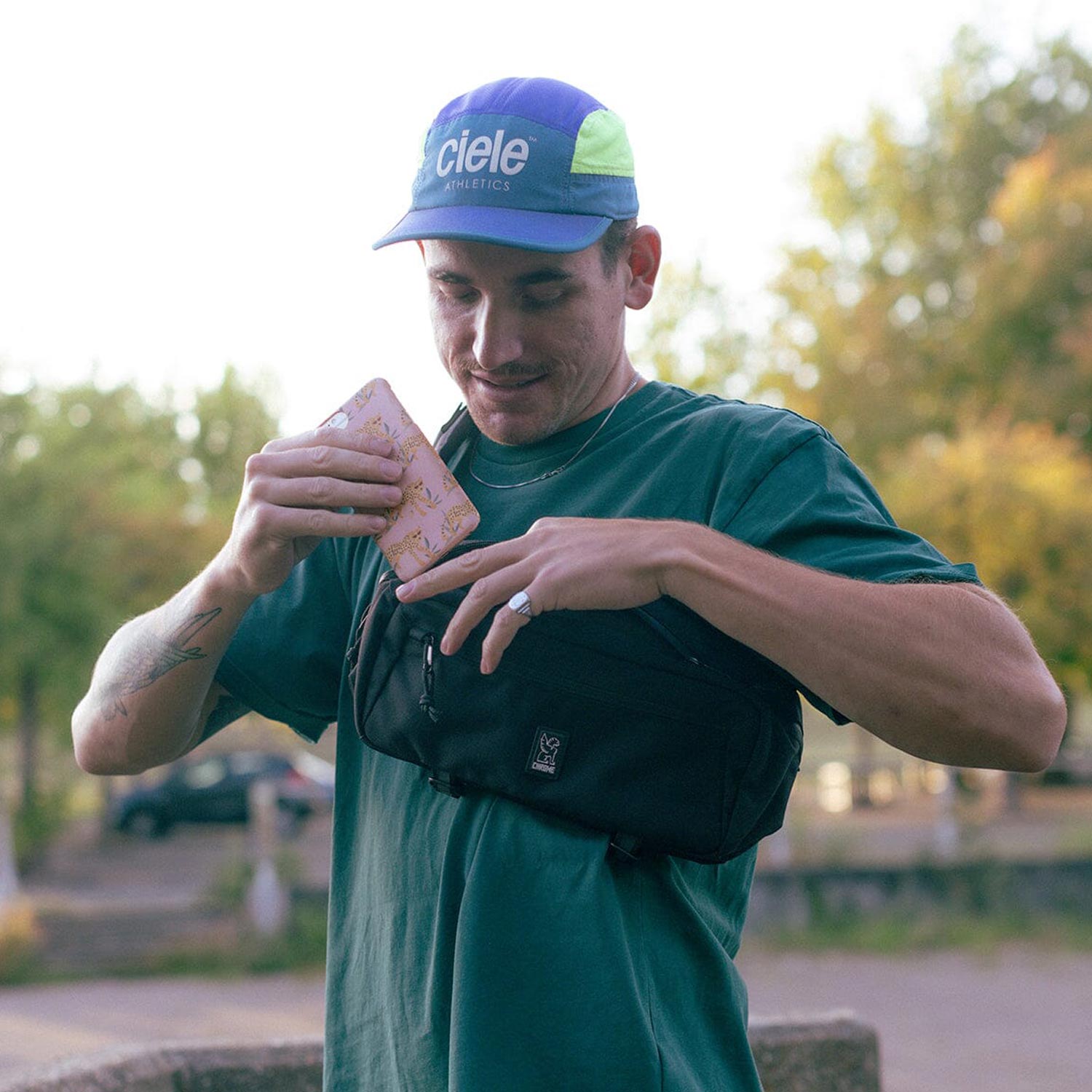 CHROME（クローム） ウエストバッグ ボディバッグ ミニ カデット