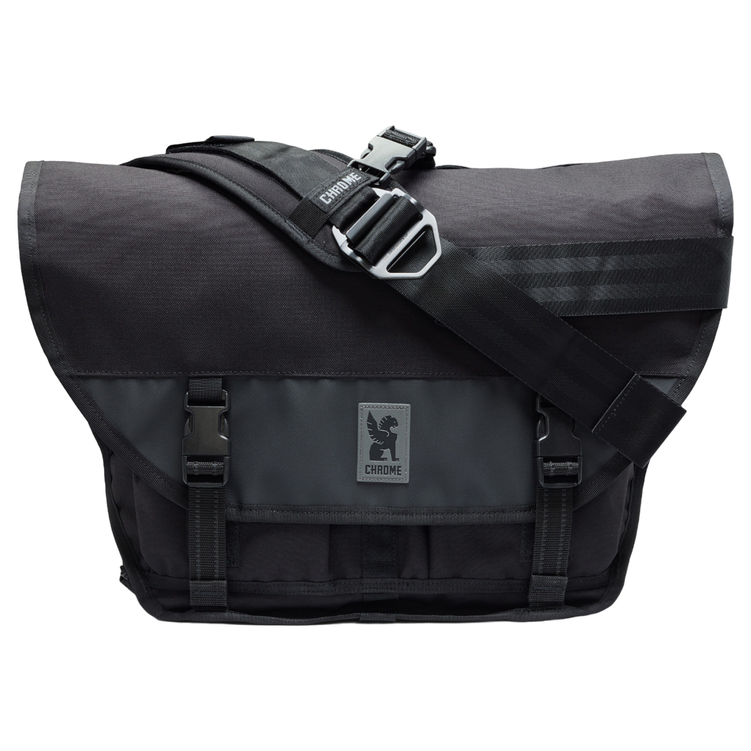 クローム CHROME メッセンジャーショルダーバッグ シーティーゼット スライド メンズ レディース 15L 斜めがけ 防水 ブラック 黒 BG379 | CHROME | 01