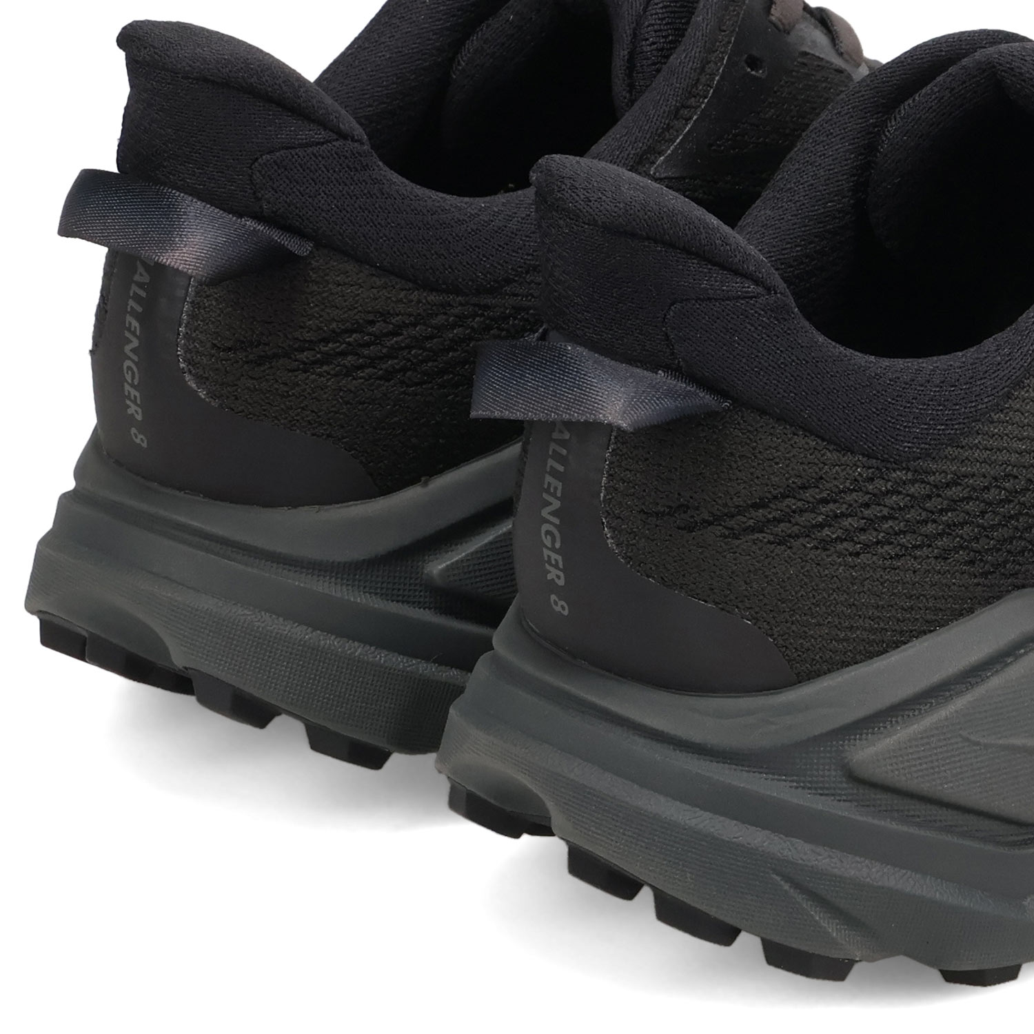 なお 新品】HOKA ONE ONE ホカ オネオネ M CHALLENGER 8 1168716 SKY