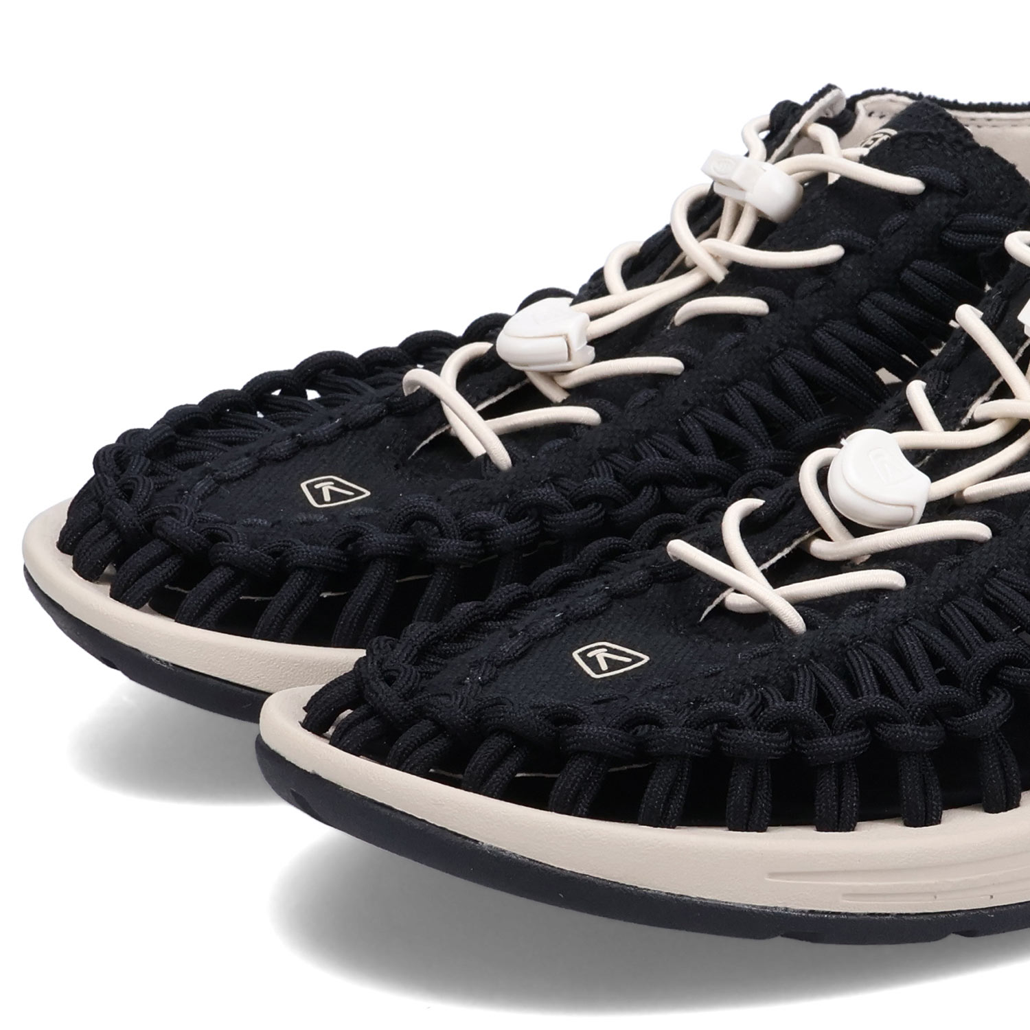 KEEN キーン スポーツサンダル ユニーク キャンバス メンズ 軽量