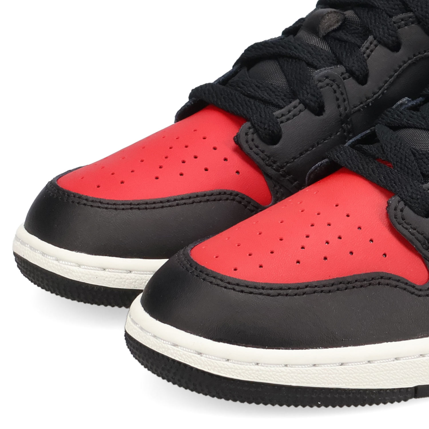 NIKE（ナイキ） エアジョーダン1 ミッド スニーカー レディース AIR 