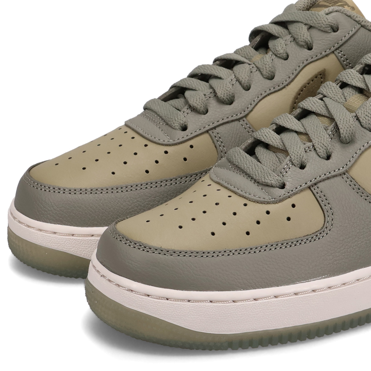 Nike Air Force 1 オリーブ NIKE AIR FORCE 1 '07 