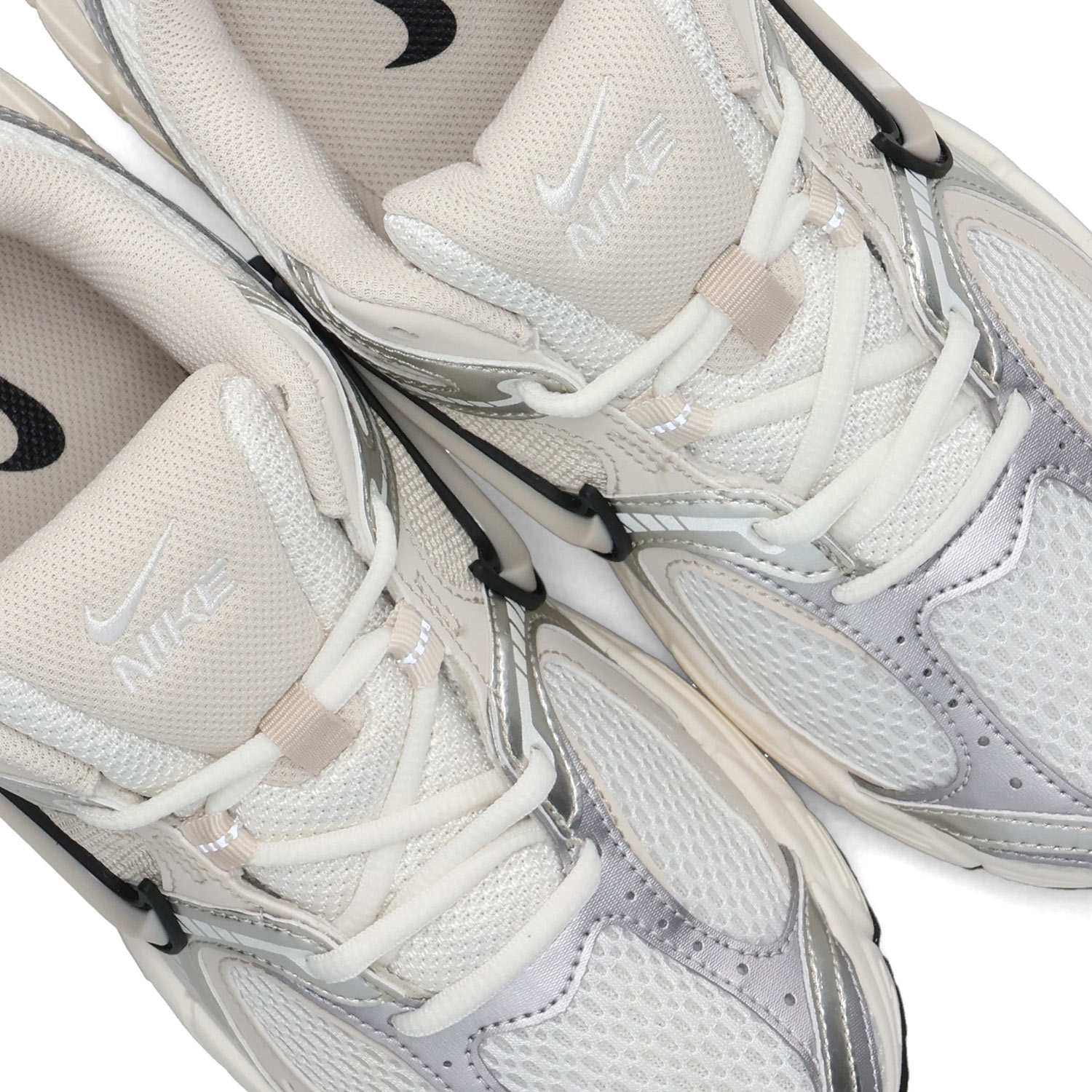NIKE（ナイキ） ウィメンズ V5 ランナー スニーカー メンズ レディース