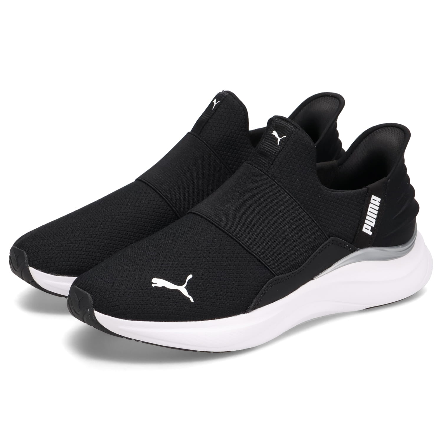 未使用 Puma フリンジデザイン スニーカー ブラック　フリジン ローファー Puma フリンジデザイン スニーカー ブラック フリジンかわいい靴