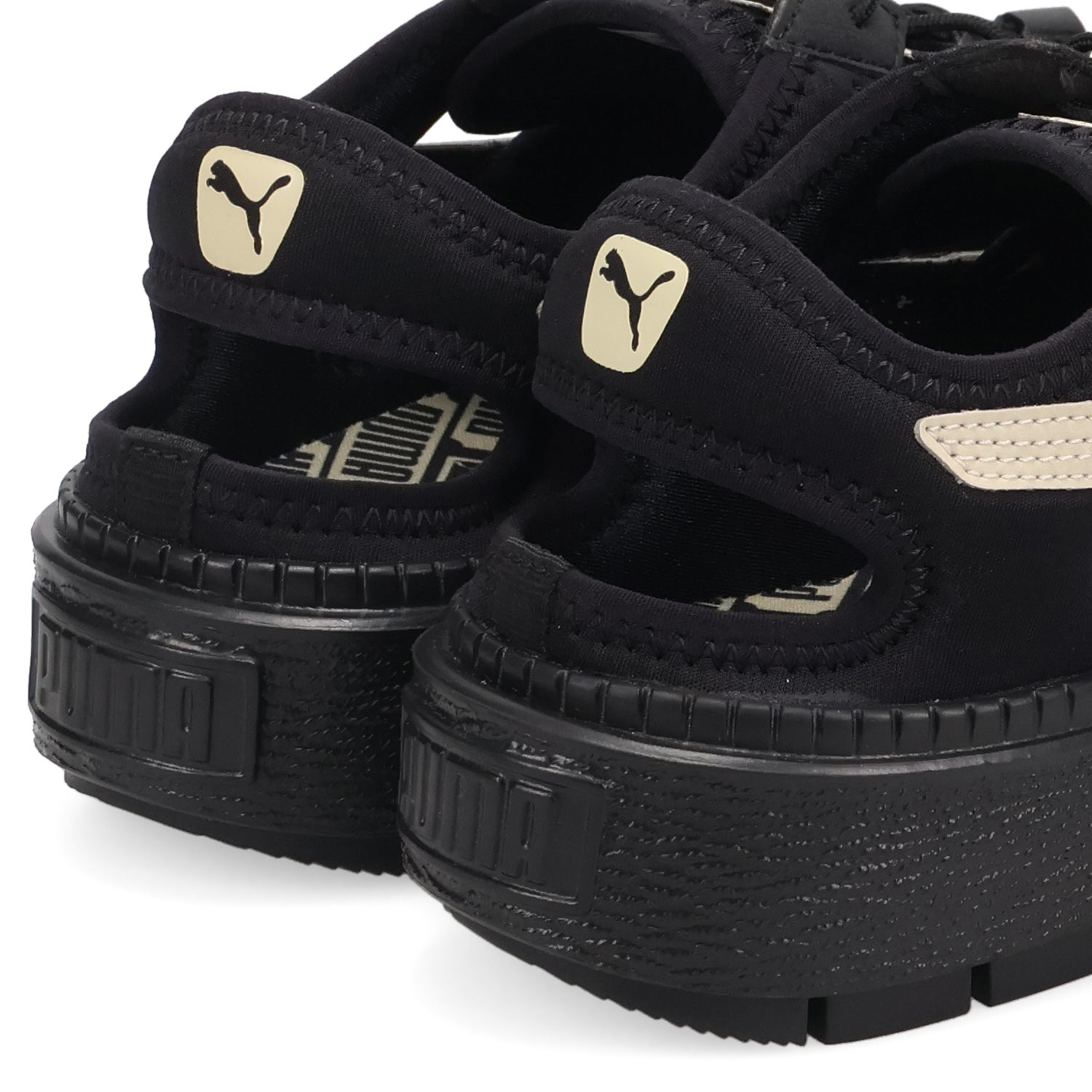 美品23.5 PUMAプーマ スエードプラットフォーム トレース E197 プーマ PUMA スウェード プラットフォーム トレース ウィメンズ