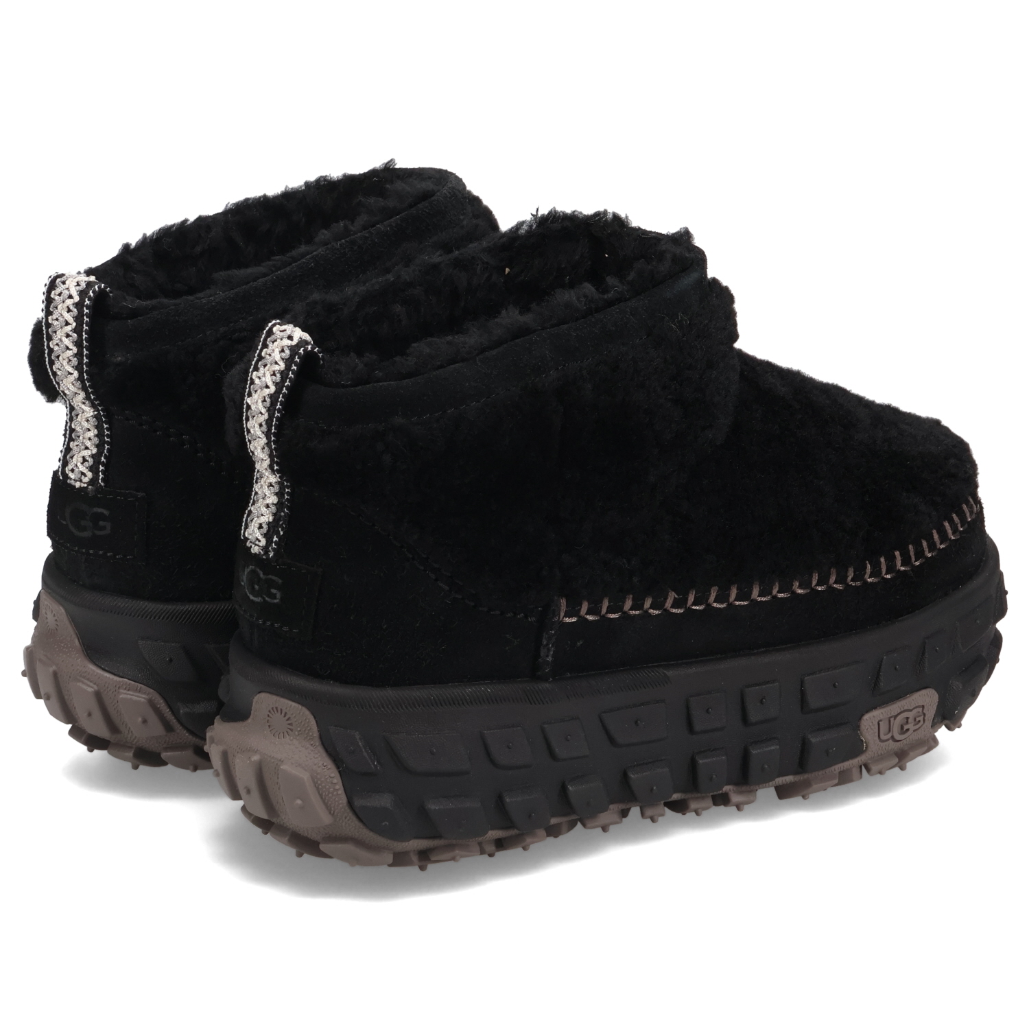 ugg-1161790-blk_3.jpg
