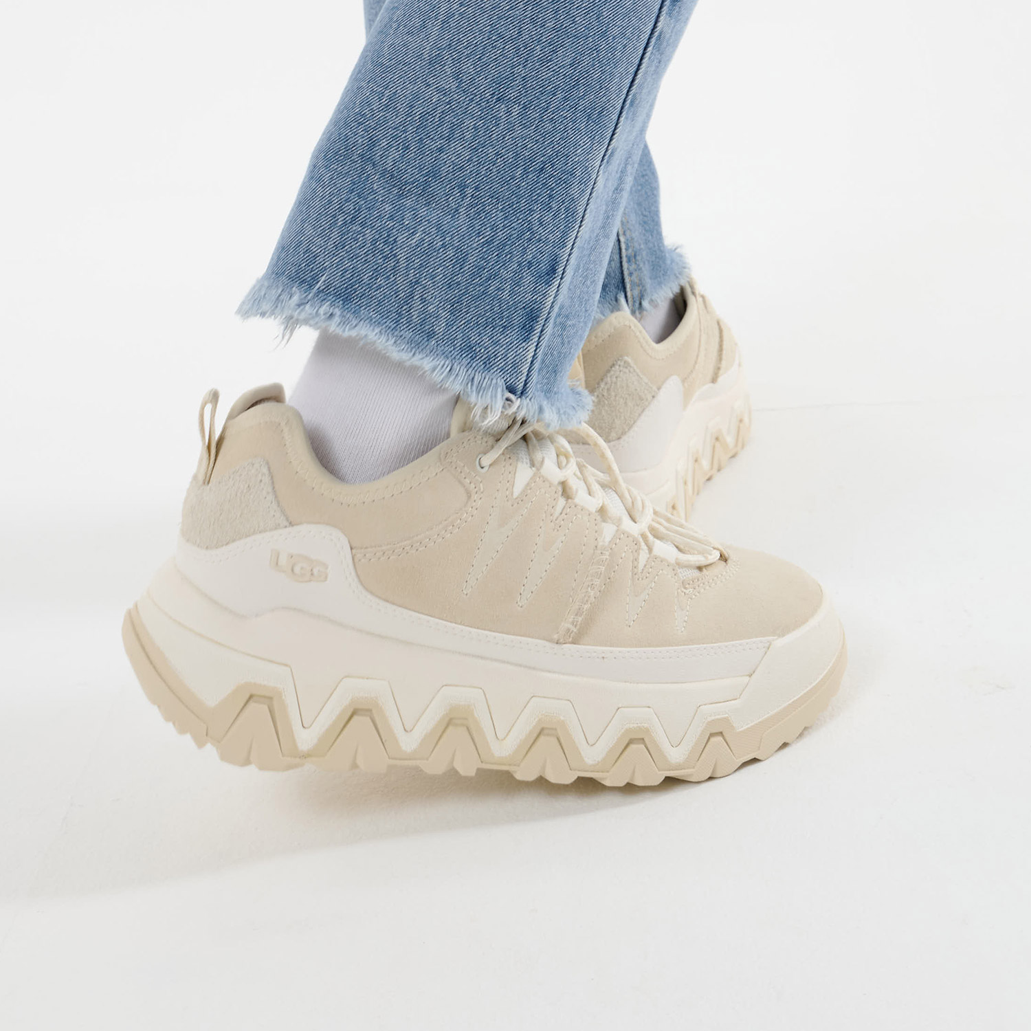 UGG アグ スニーカー キャップ トレイル ロー レディース 防水