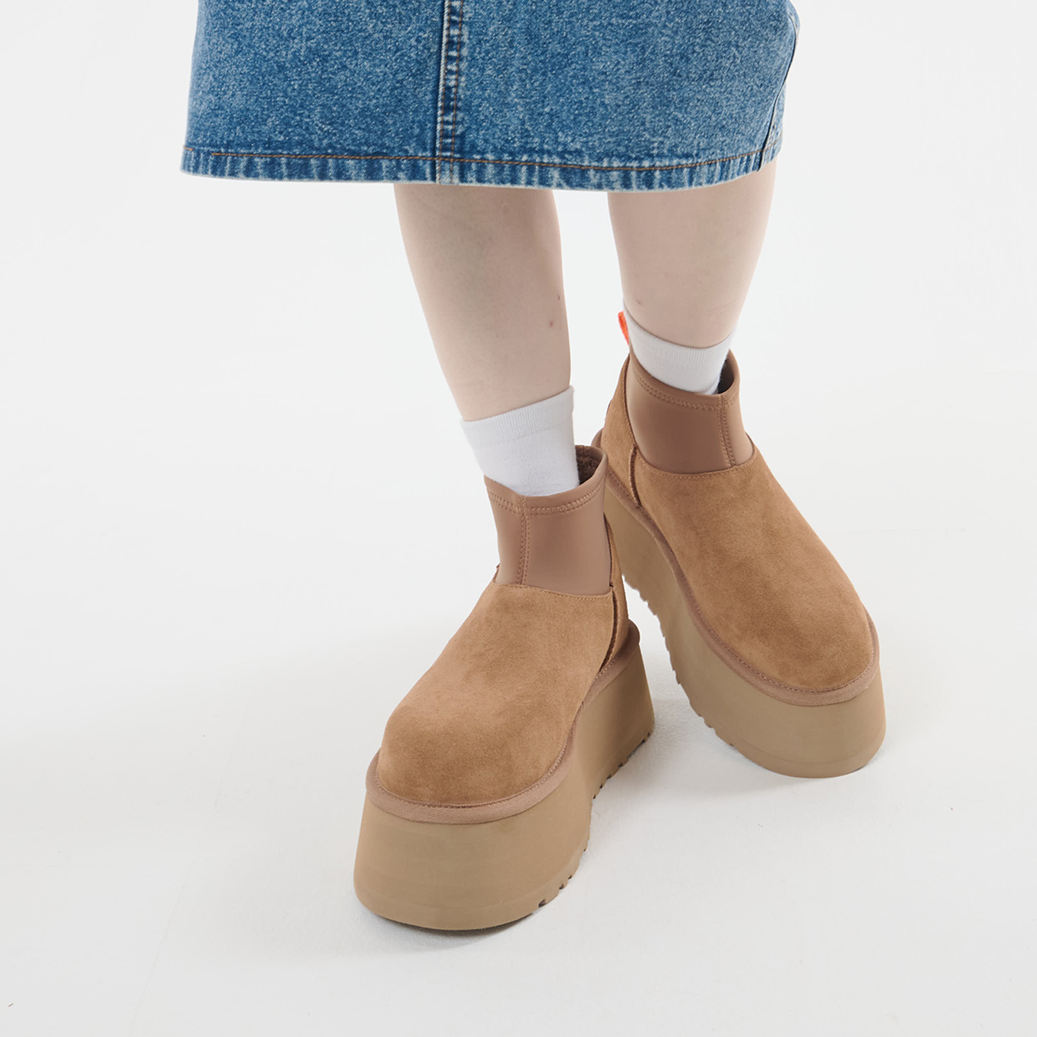 UGG（アグ） クラシックミニ ディッパー ブーツ レディース 厚底
