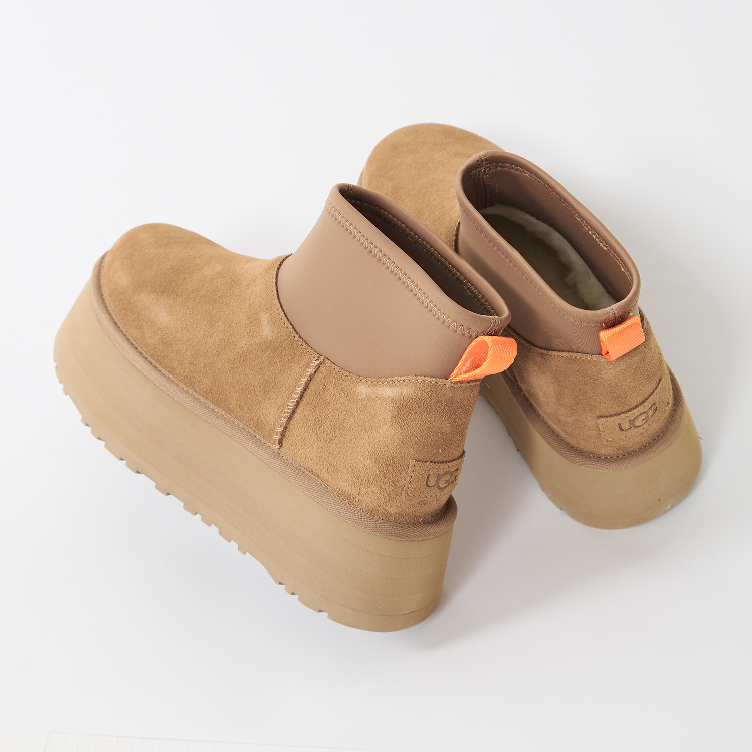 UGG（アグ） クラシックミニ ディッパー ブーツ レディース 厚底