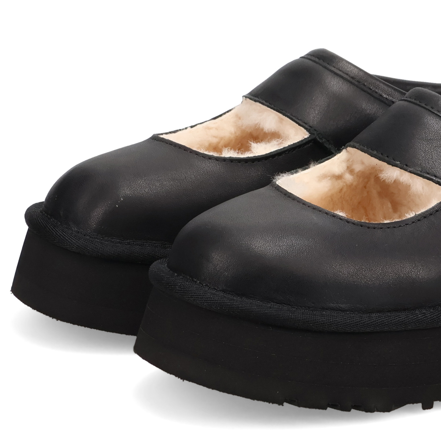 UGG アグ BEA MARY JANE LTHR ビア メリージェーン UGG（アグ） スリッポン BEA MARY JANE LTHR ビア メリージェーン