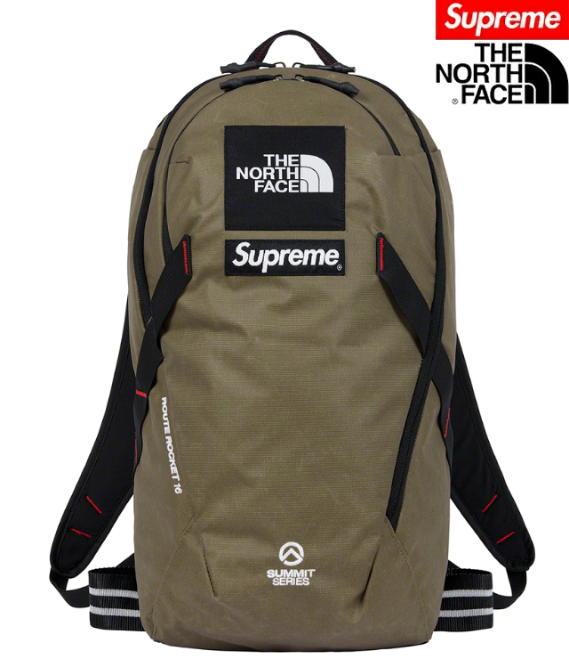 「Supreme x The North Face」Summit Series Outer Tape Seam