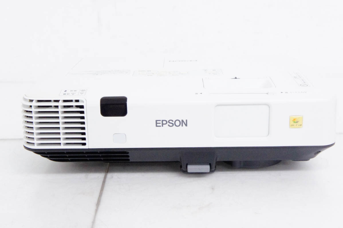 中古 EPSONエプソン データプロジェクター EB-1960 5000ルーメン