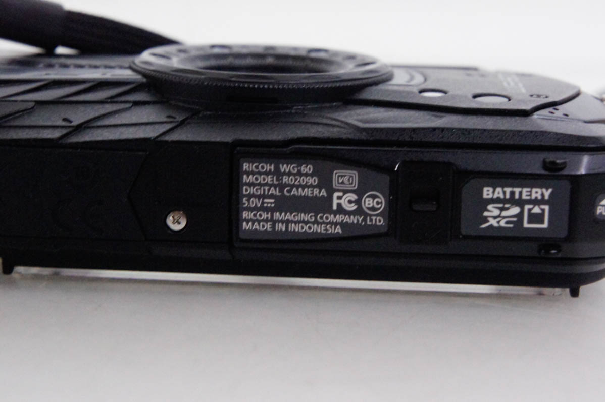 中古 RICOHリコー デジタルカメラ 1600万画素 WG-60 防水防塵 タフネス