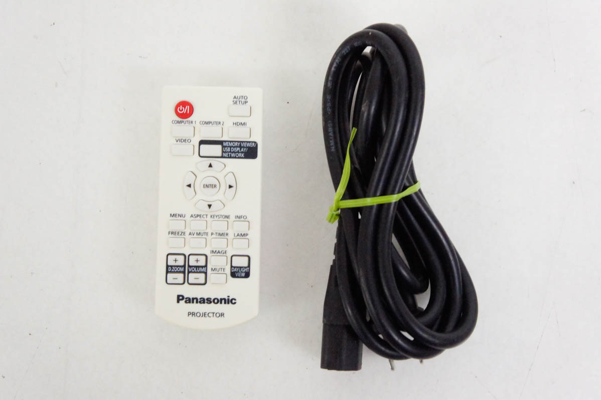 中古 Panasonicパナソニック 液晶プロジェクター PT-LW373J 3600lm