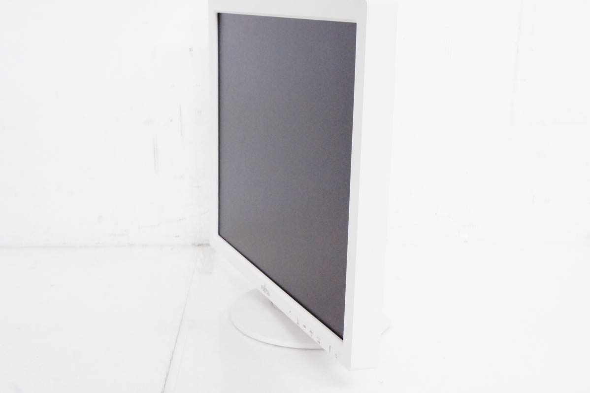中古 C 富士通 17インチ液晶スクエアモニター VL-17ESE 液晶