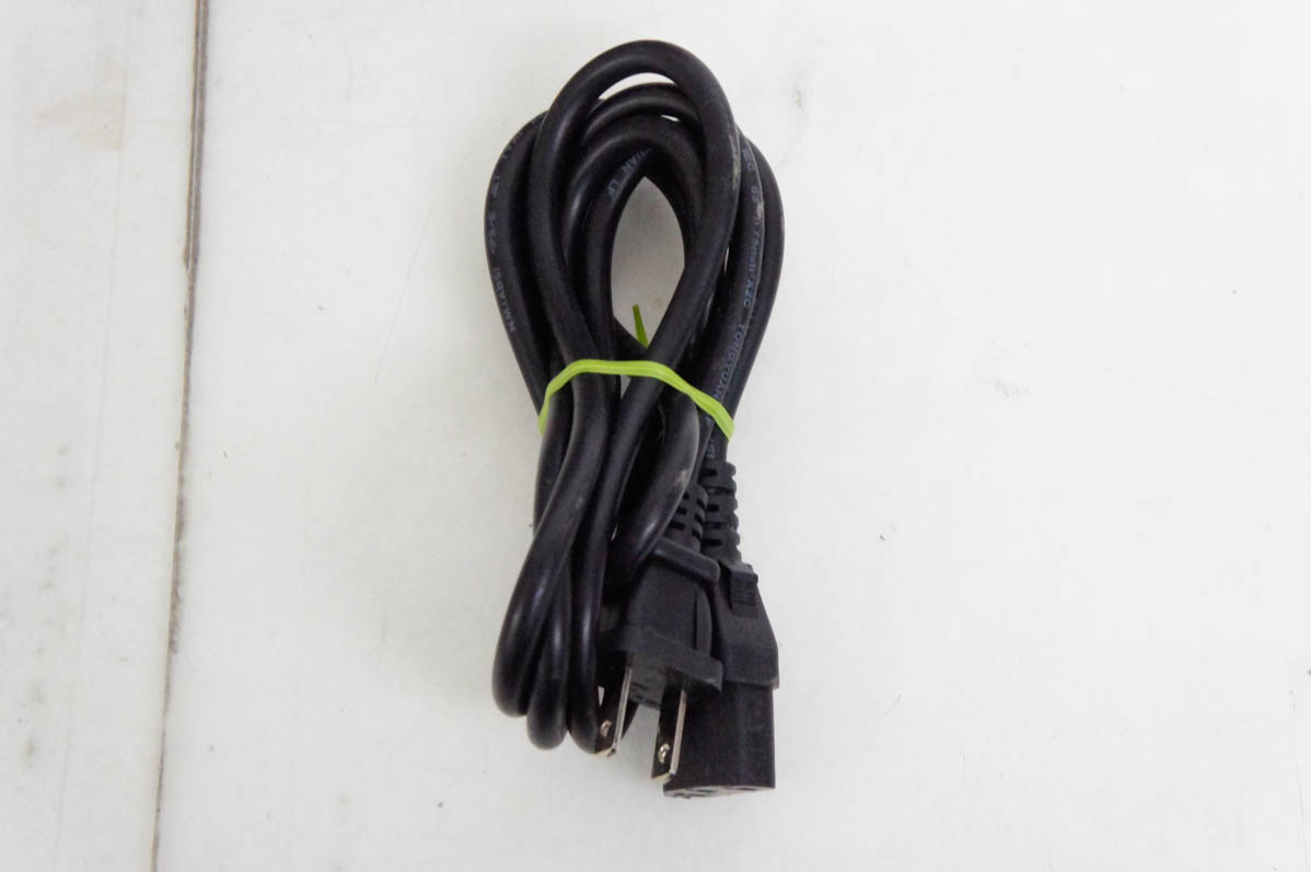 中古 Maxellマクセル 超短投写プロジェクター MC-TW3506 3700 ルーメン