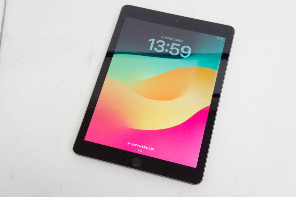 Apple iPad(第6世代) 9.7インチMR7F2J/A Wi-Fi中古品 Apple iPad 9.7インチ Wi-Fiモデル 32GB MR7F2J/A [スペースグレイ