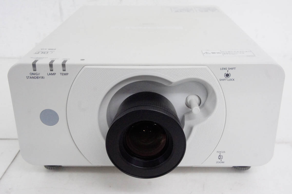 中古 Panasonicパナソニック 1チップDLPプロジェクター PT-DX500 4500  