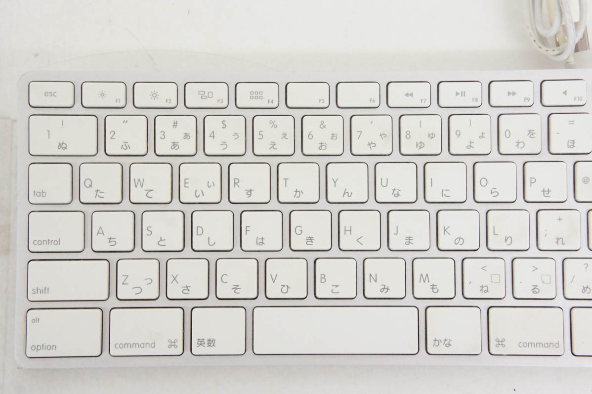 中古 C Appleアップル USB Keyboard テンキー付 日本語（JIS