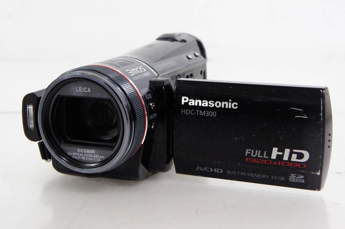 中古　美品　パナソニック デジタルハイビジョンビデオカメラ　HDC-TM300 Amazon.com : Panasonic HDC-TM300 Twin Media HD Camcorder