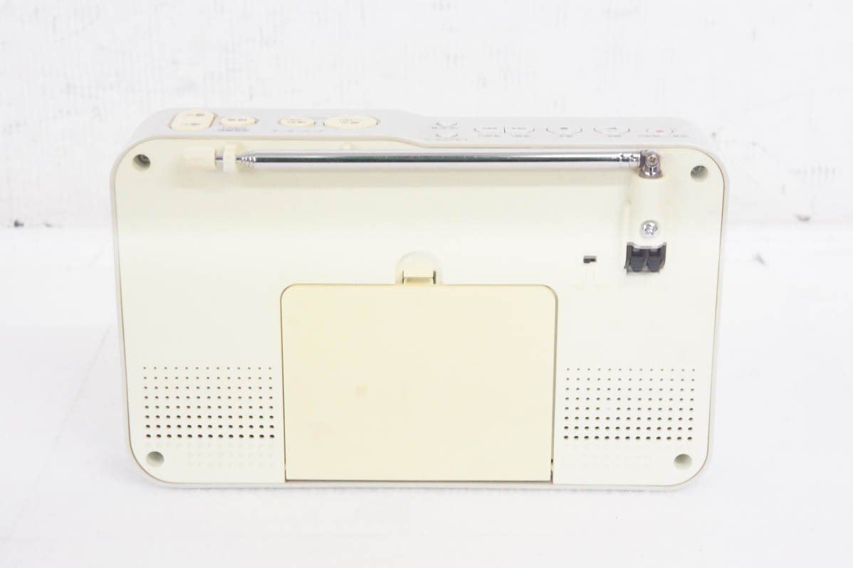 中古 SONYソニー ポータブルラジオレコーダー ICZ-R50 4GBメモリー内蔵 中古 SONYソニー ポータブルラジオレコーダー ICZ-R50 4GBメモリー内蔵