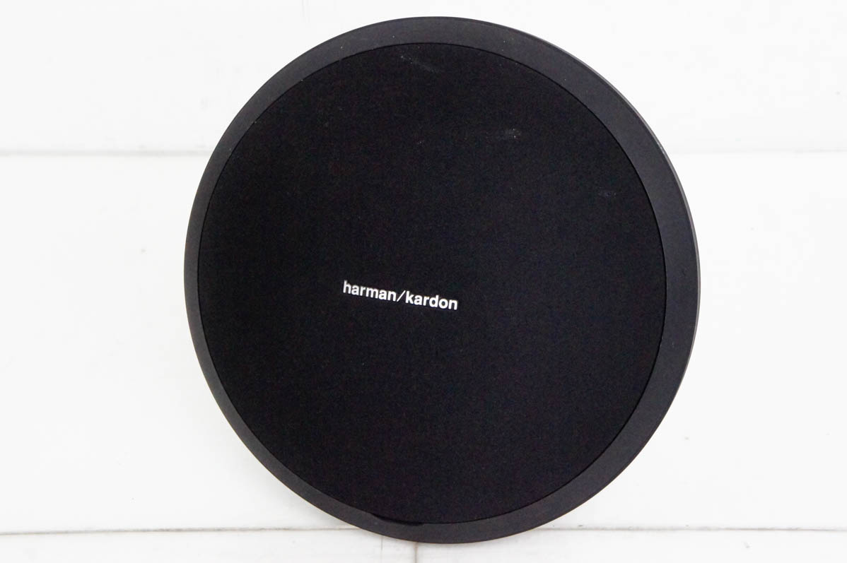 中古 Harman Kardonハーマン カードン Onyx Studio Wireless Bluetooth Speaker ワイヤレススピーカー｜snet-shop