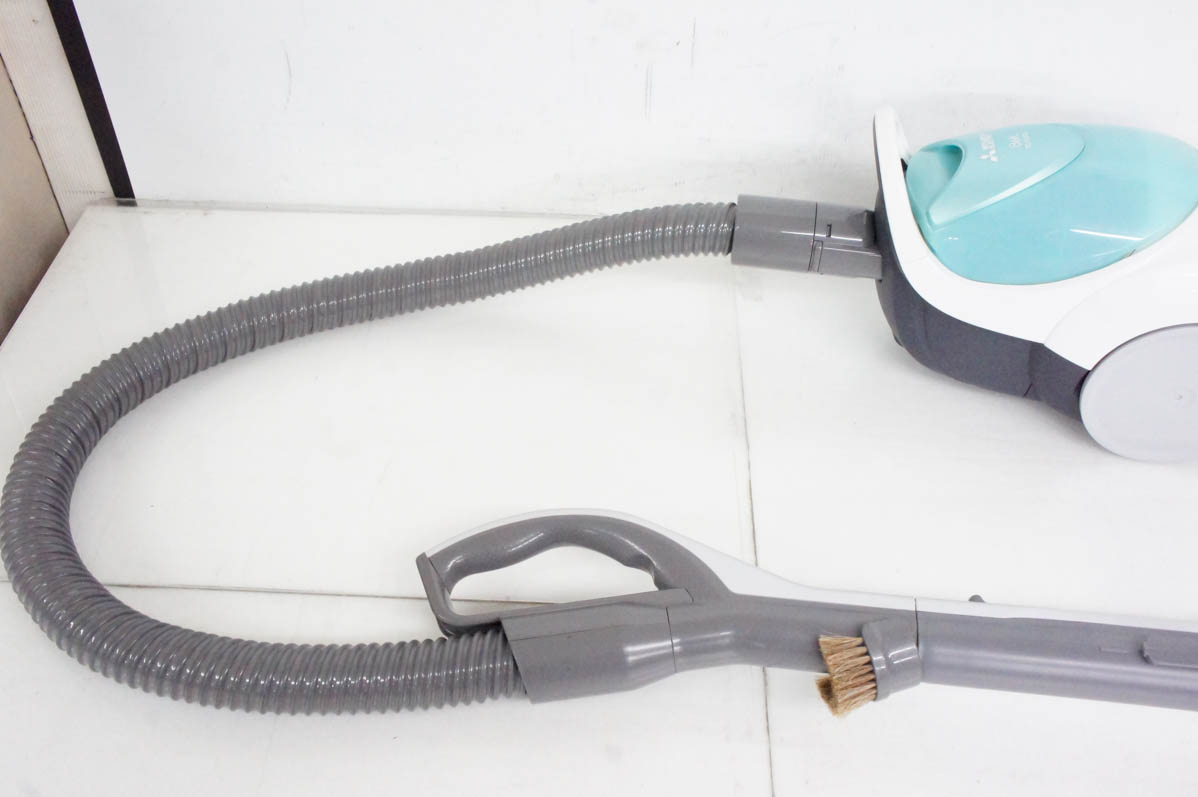 【良品】三菱 紙パック　掃除機 TC-FXC5J-A 良品】三菱 紙パック式 掃除機 TC-FXC5J-A 2014年製 - メルカリ