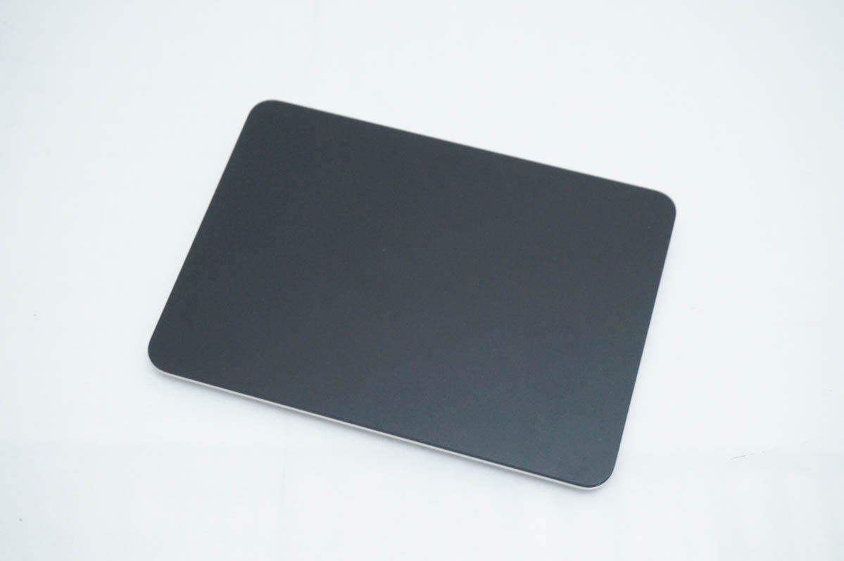 未使用 Apple Magic Trackpad ブラック MMMP3ZA/A Apple Magic Trackpad Black Multi-Touch Surface Lightning Model 100
