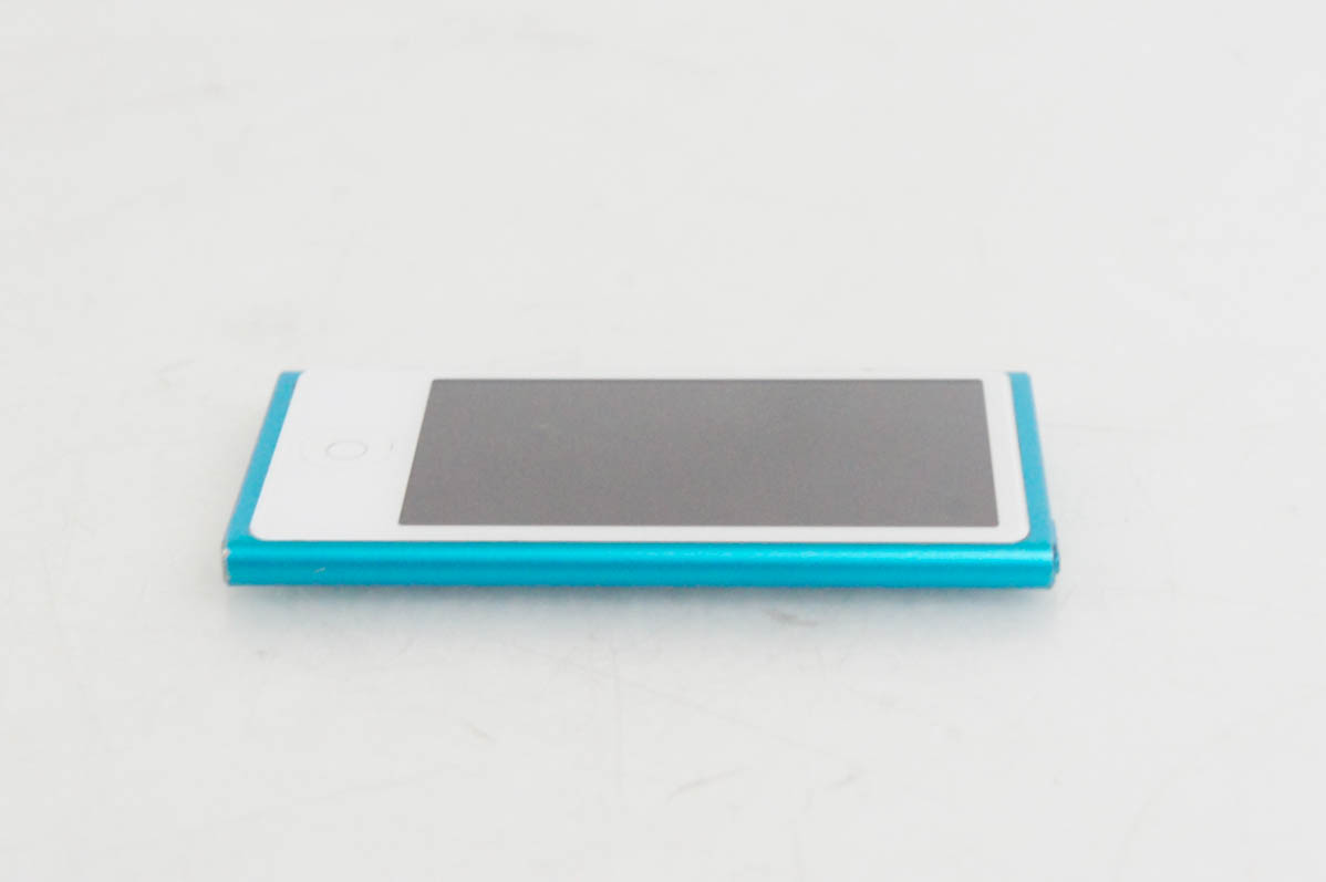 中古 Appleアップル 第7世代 iPod nano 16GB ブルー MD477J