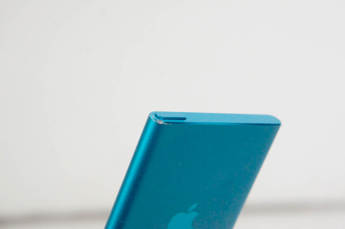 美品 Apple iPod nano 16GB ブルー MD477J/A第7世代 Apple iPod nano MD477J/A [16GB ブルー] 価格比較 - 価格.com