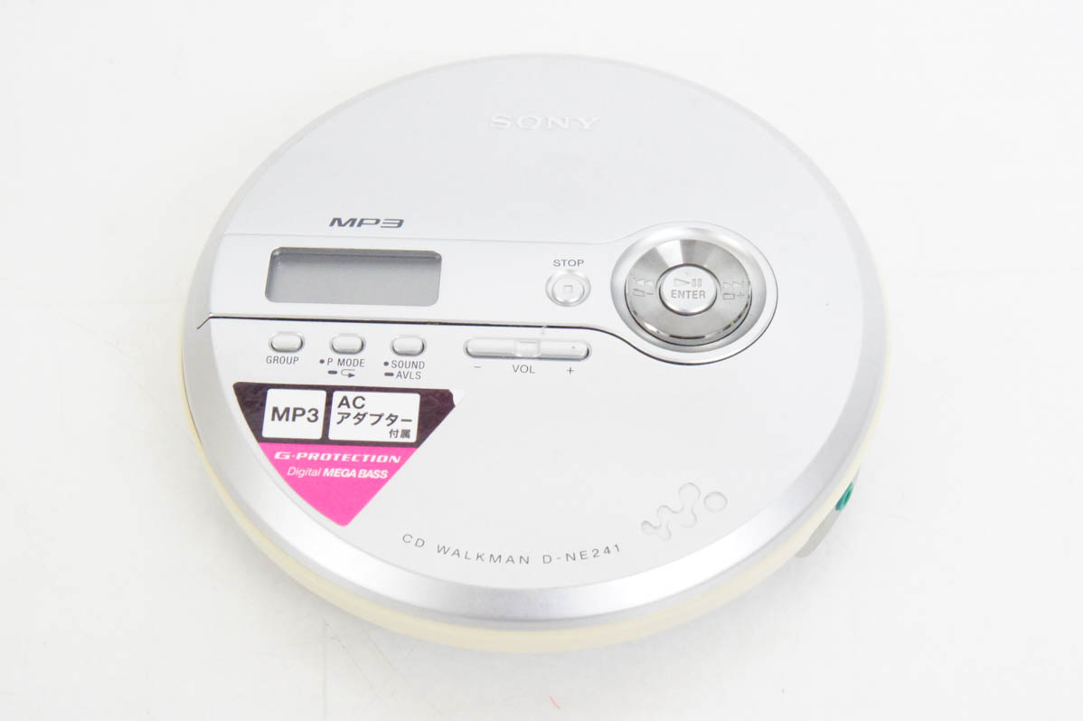 中古 SONYソニー CD Walkman ウォークマン D-NE241 ポータブル