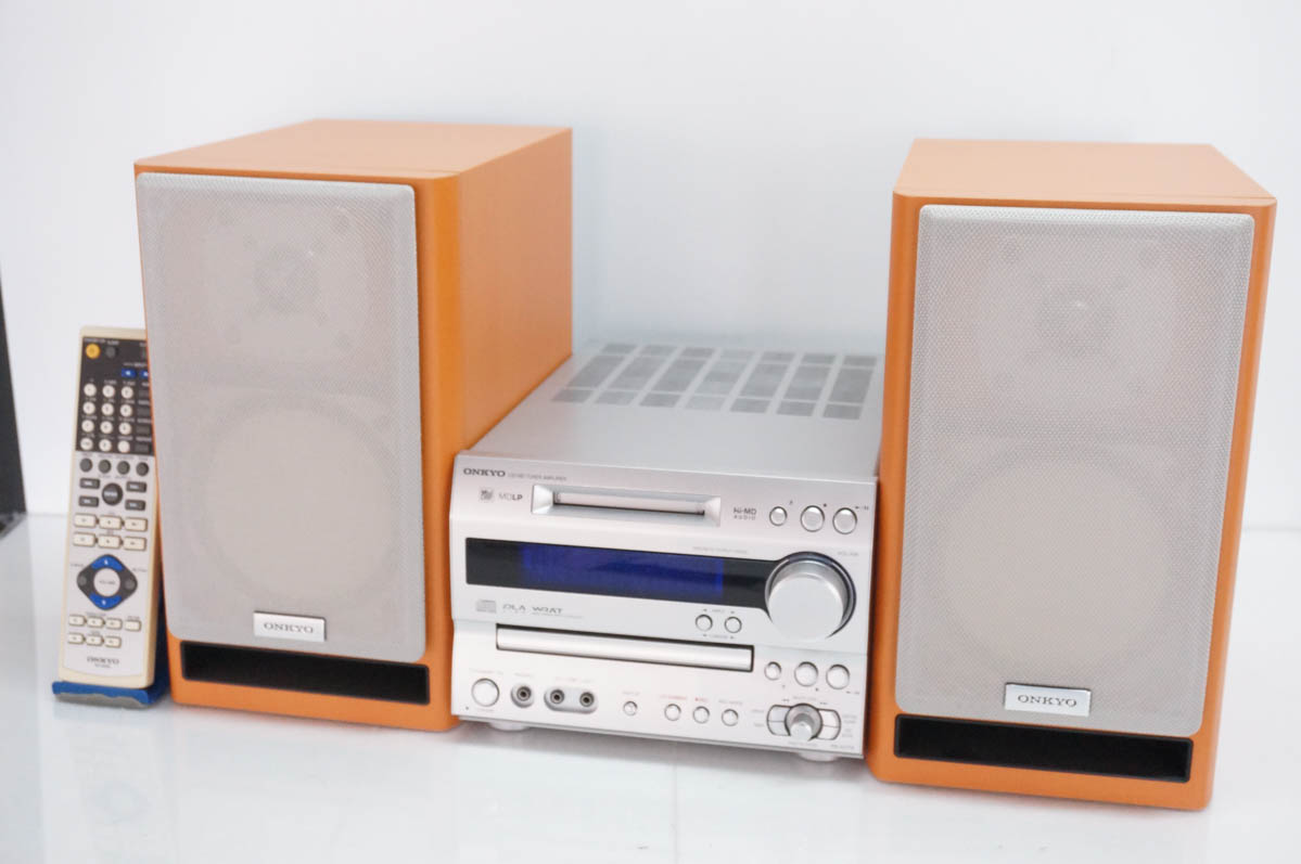 【美品】ONKYO CD/MDチューナーアンプシステムコンポ FR-N9NX(S)｜ONKYO CD/MDチューナーアンプ シルバー ｜中古品｜修理